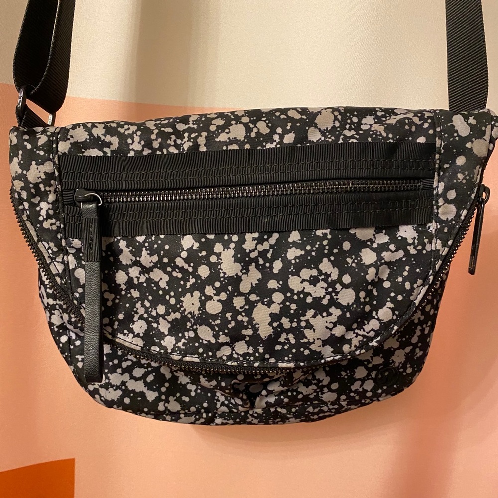 Lululemon Festival Bag